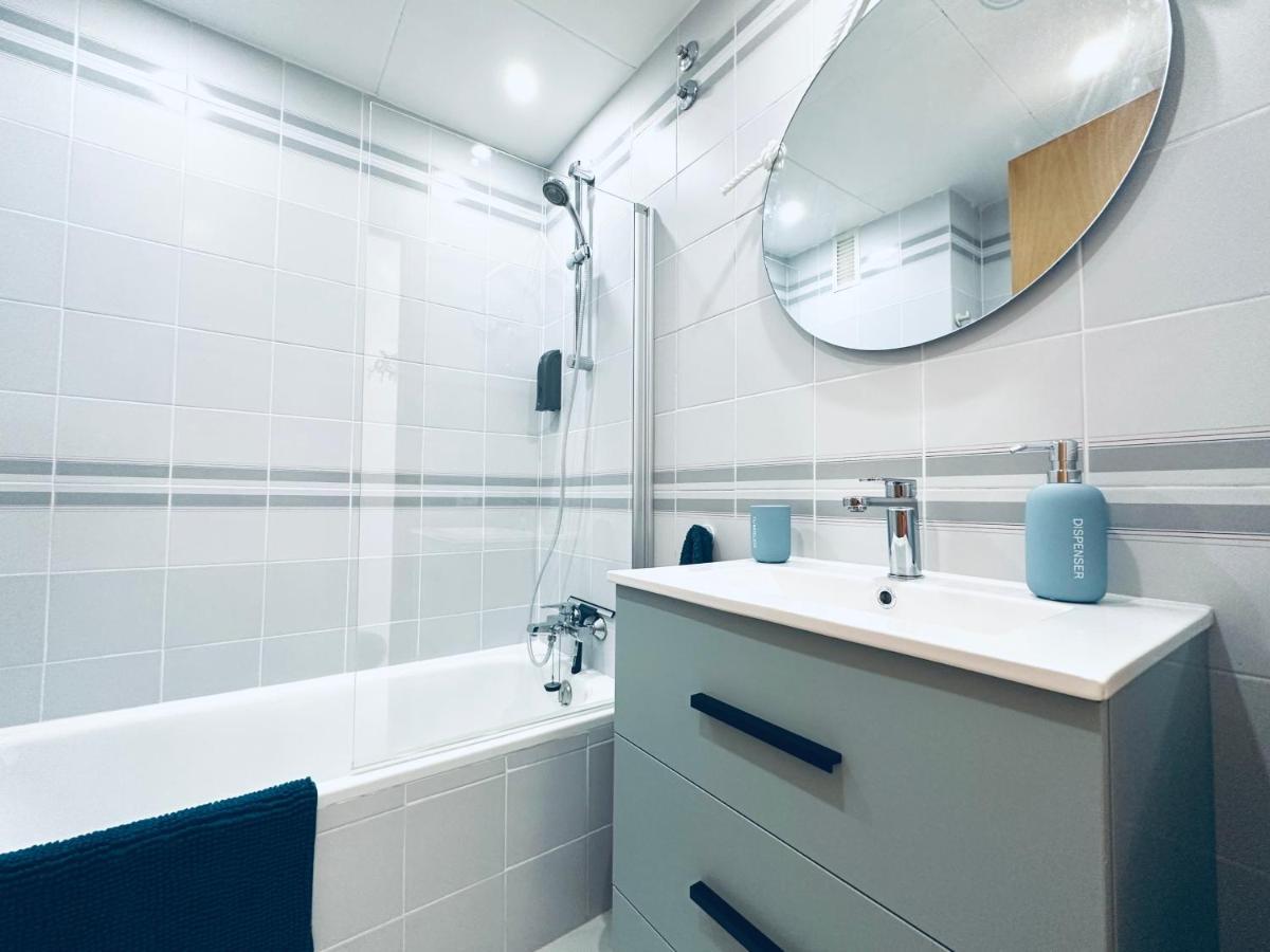 Face A La Mer - Vue Epique, Climatisation, Wifi, Draps Inclus 엠푸리아브라바 외부 사진